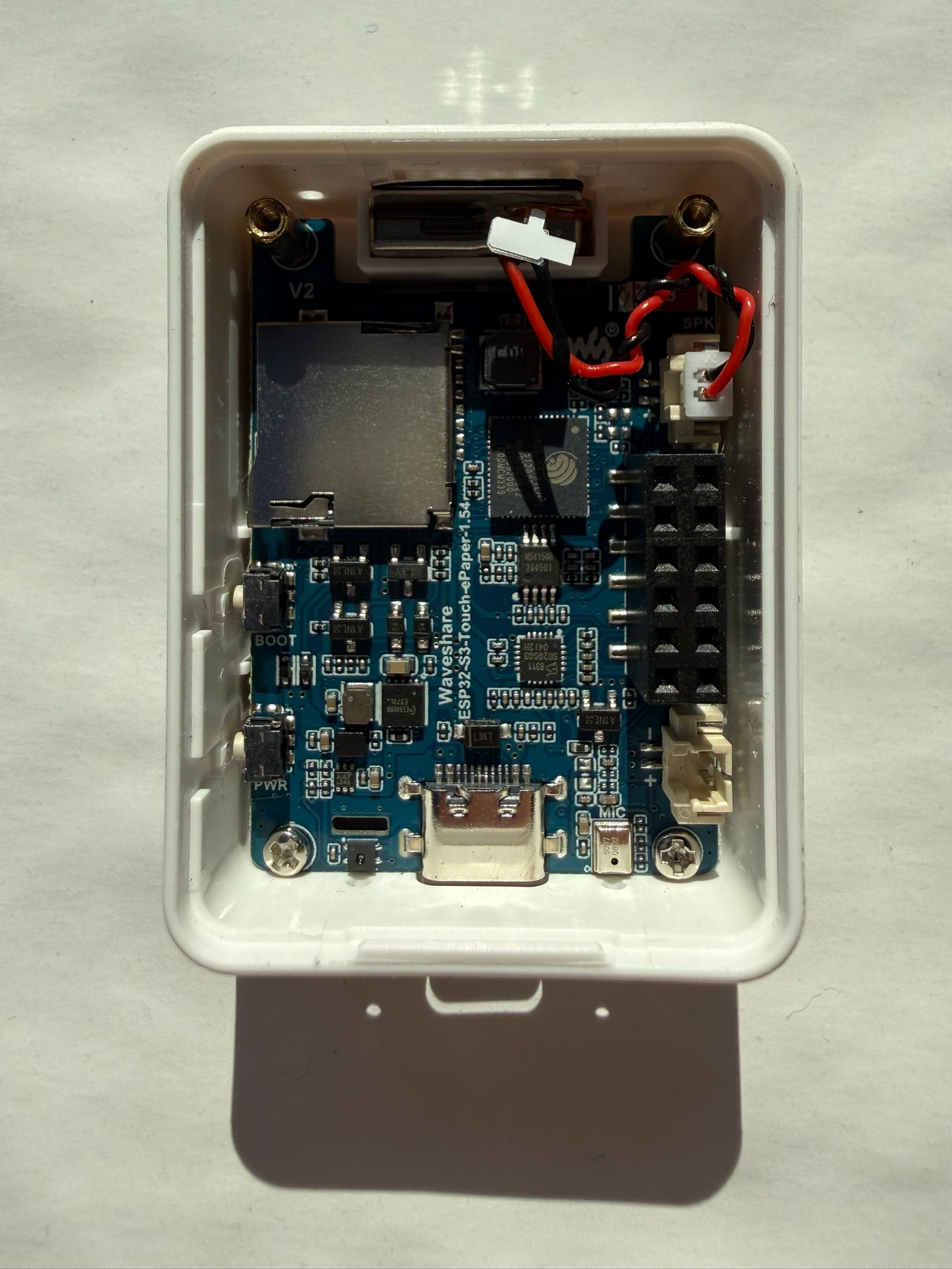 Waveshare ESP32-S3 ePaper 1.54G photo 3